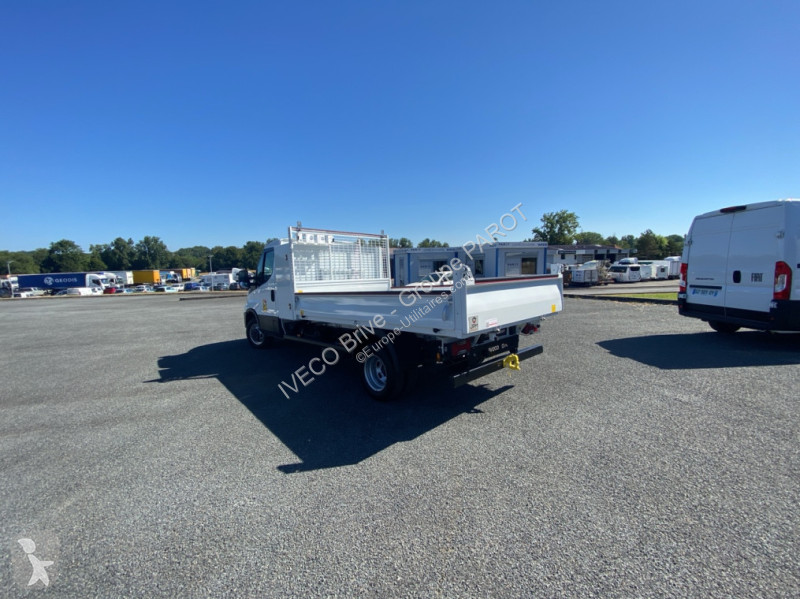 Veicolo commerciale Iveco 35C16H3.0 Empattement...