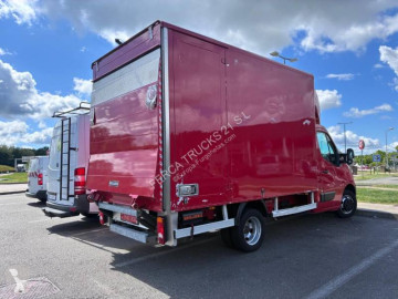 Caja cerrada Renault