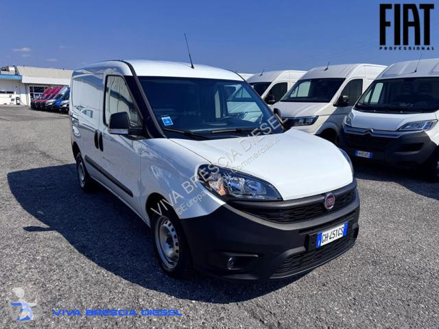 Furgoneta Fiat DOBLO
