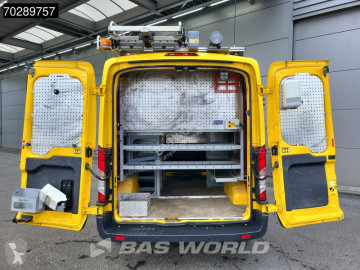 Caja cerrada Ford