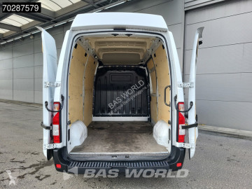 Fourgon utilitaire Renault