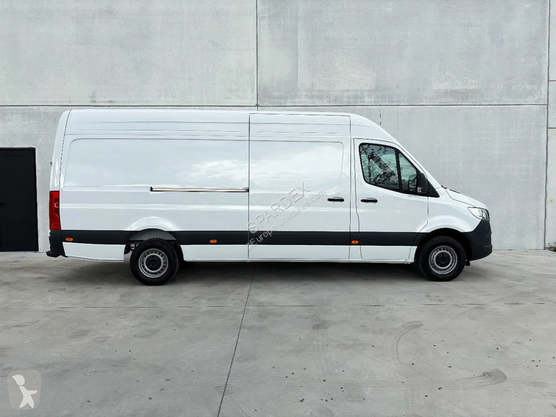 Véhicule utilitaire Mercedes 317 | Leasing