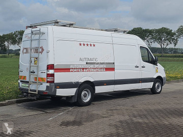 Caja cerrada Mercedes