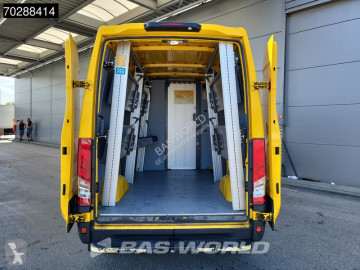 Fourgon utilitaire Iveco