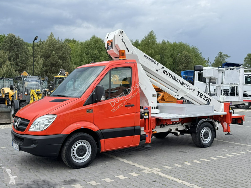 Véhicule utilitaire Mercedes