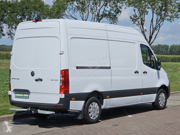 Caja cerrada Mercedes