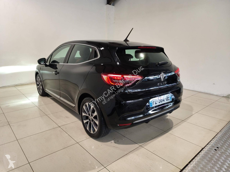 Veicolo commerciale Renault Clio E-Tech 140