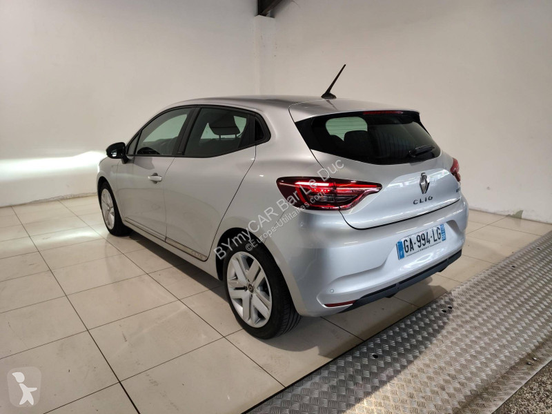 Užitkové vozidlo Renault Clio E-Tech 140