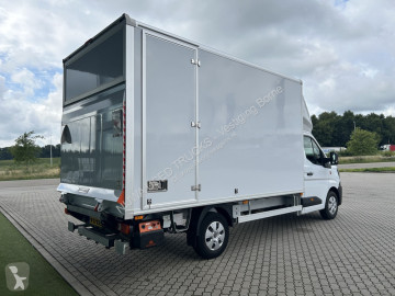 Fourgon utilitaire Renault