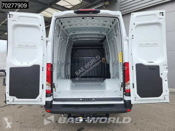Caja cerrada Iveco nueva