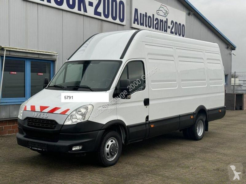 Veículo utilitário Iveco