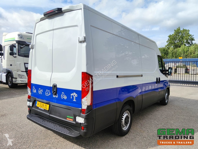 Veicolo commerciale Iveco 35S12 Euro6 Van L2 H2...