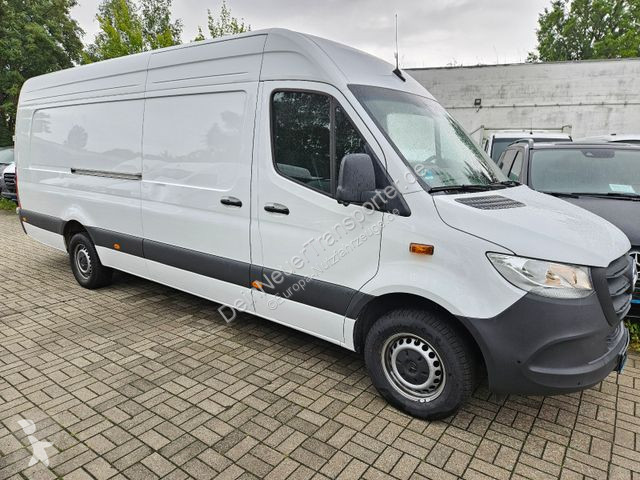 Užitkové vozidlo Mercedes 317 CDI...