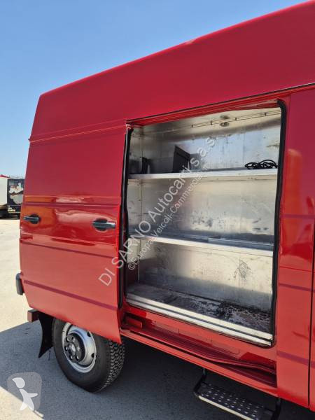 Furgoneta Iveco