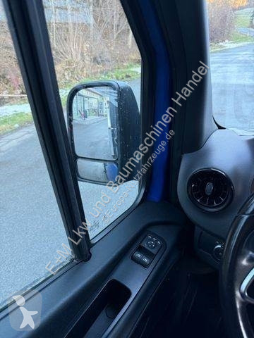Autoutilitară Mercedes 317 CDI PRITSCHE