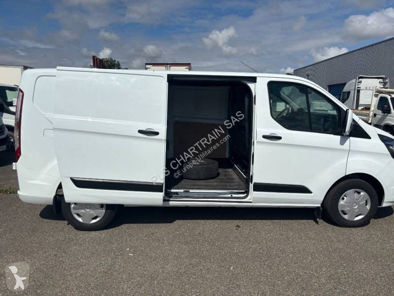 Véhicule utilitaire Ford