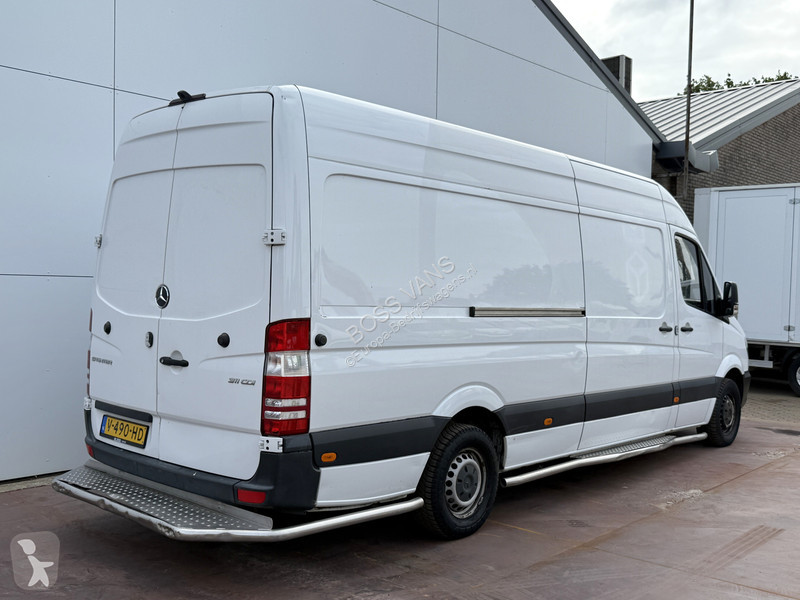 Veicolo commerciale Mercedes 311 2.2 CDI...