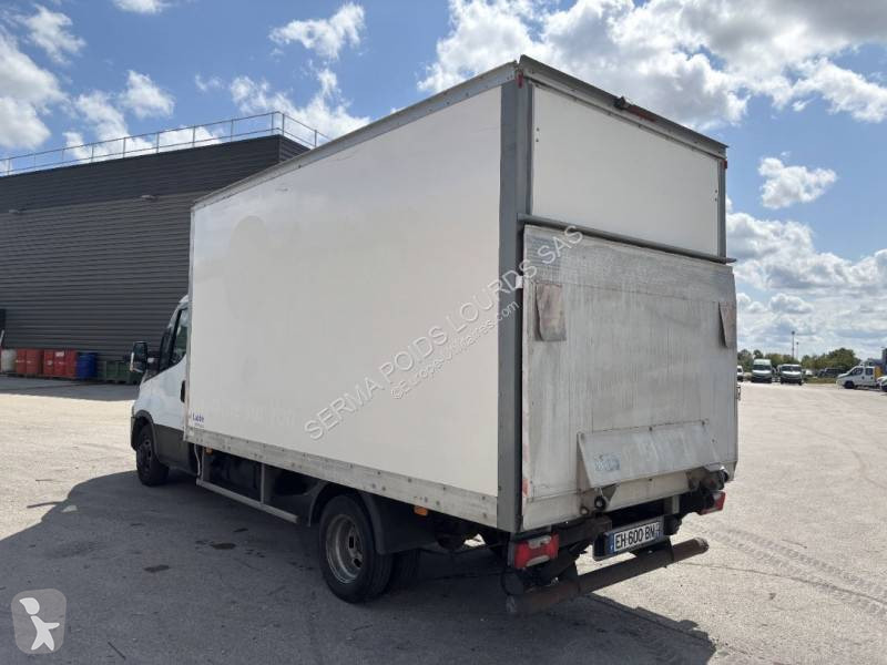 Furgoneta Iveco