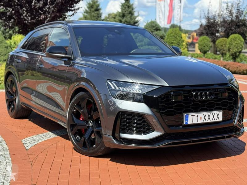Véhicule utilitaire Audi RS Q8