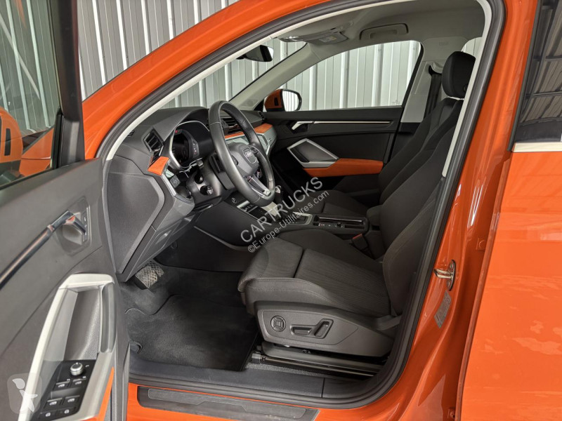 Véhicule utilitaire Audi Q3