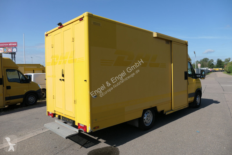Veicolo commerciale Iveco Daily 35 S11 C30C...
