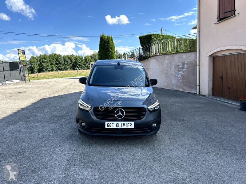 Véhicule utilitaire Mercedes Long 112 1.5 CDI...