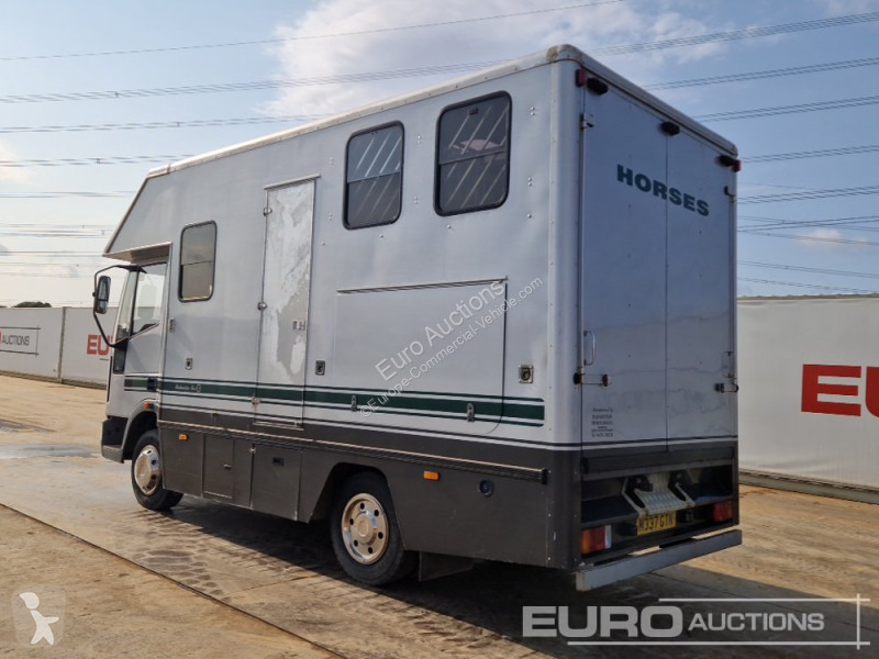 Furgoneta  75E15K