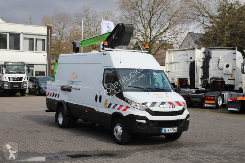 Véhicule utilitaire Iveco 70-150 KLUBBK42P 14,8...