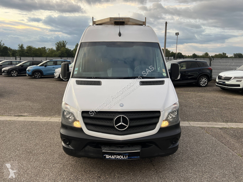 Véhicule utilitaire Mercedes II 313 2.2 CDI...