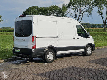Caja cerrada Ford