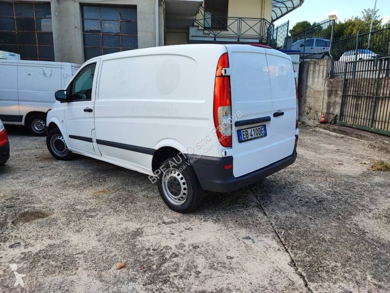 Véhicule utilitaire Mercedes