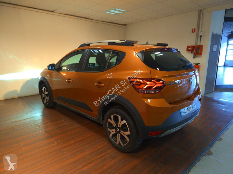 Autoutilitară Dacia Sandero TCe 90 - 22