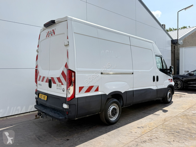 Nyttofordon Iveco 35S14 2.3 L2H2 Cruise Control...