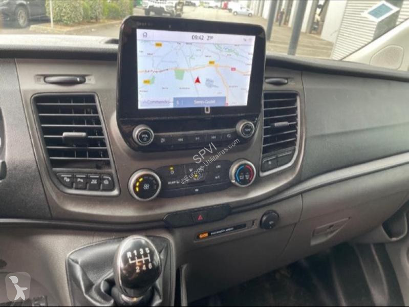 Furgoneta Ford 2T Kombi T330 L2H1 2.0 Ecoblue...
