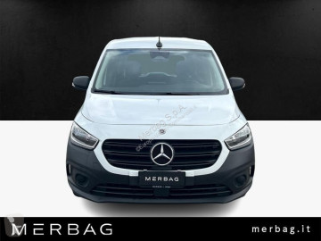 Vehículo comercial Mercedes