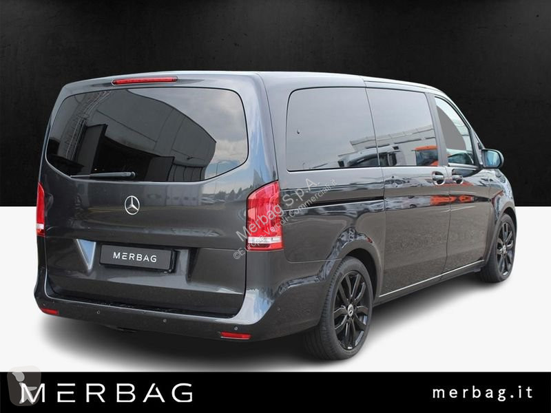 Véhicule utilitaire Mercedes 300 Long