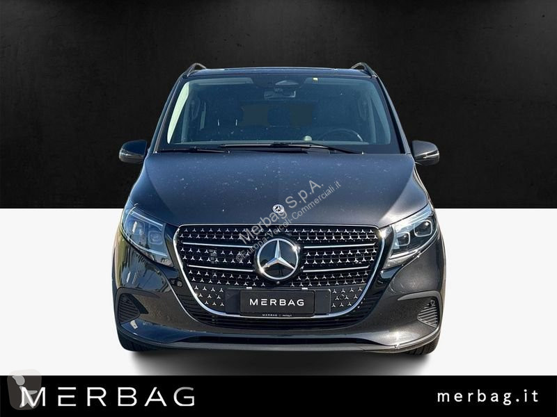 Véhicule utilitaire Mercedes 250 d Automatic...