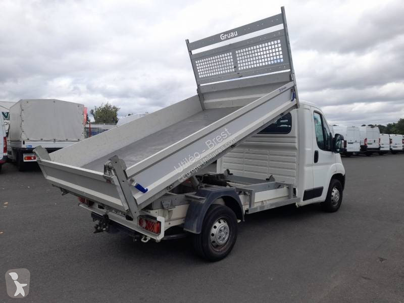 Véhicule utilitaire Peugeot