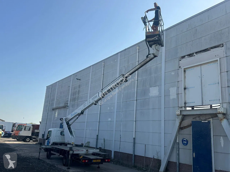 Veicolo commerciale Nissan - EURO 5 + CMC 21...
