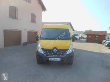 Furgón largo Renault