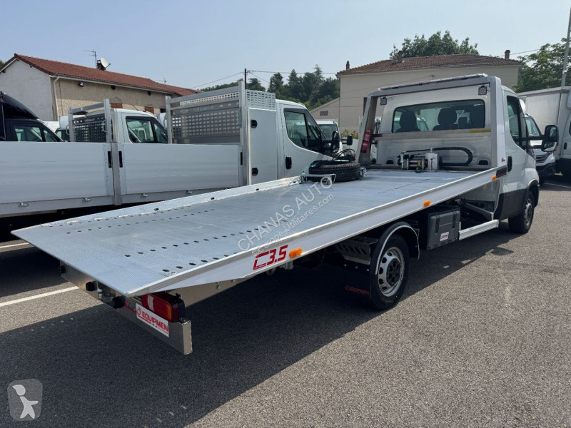 Furgoneta Iveco 35S16 160CV 2L3 DEPANNEUSE...