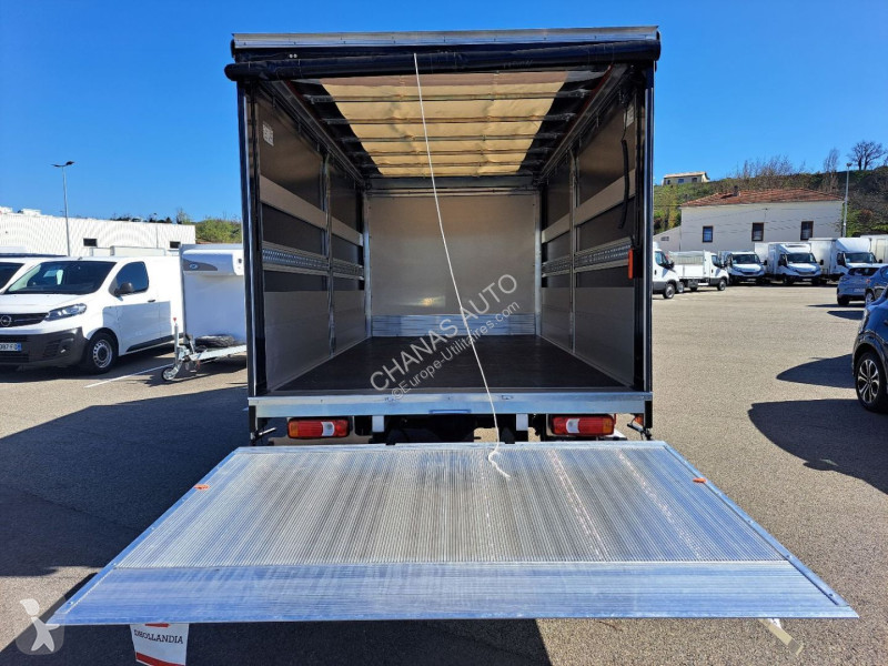 Furgoneta Iveco 35S18 A8 180CV 3L REHAUSSABLE...