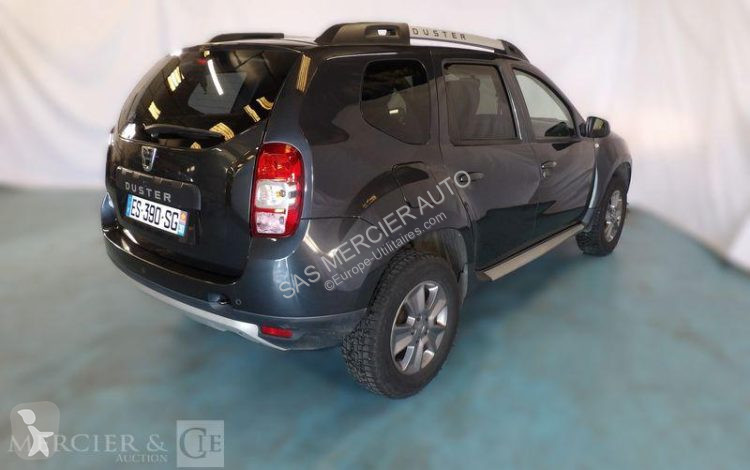 Véhicule utilitaire Dacia