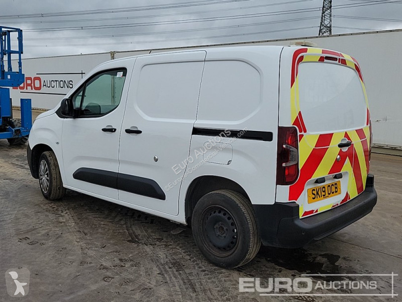 Veicolo commerciale  Berlingo 650