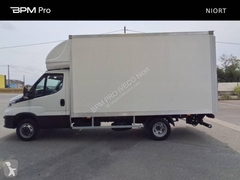 Furgoneta Iveco