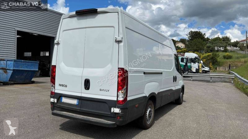 Véhicule utilitaire Iveco
