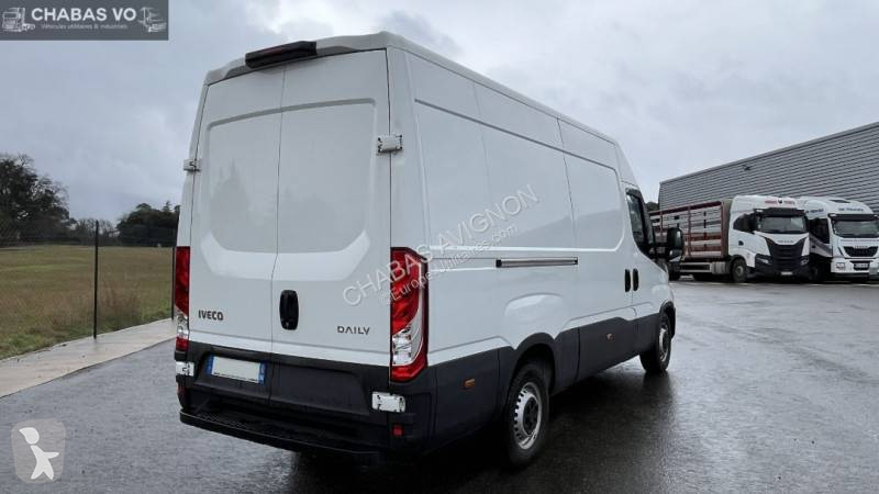 Véhicule utilitaire Iveco