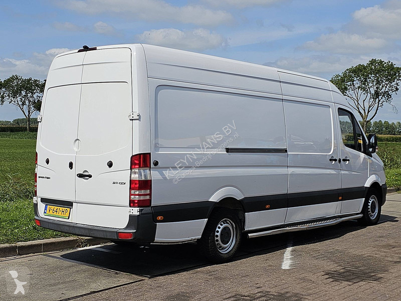 Véhicule utilitaire Mercedes 311 CDI AUT. L3H2