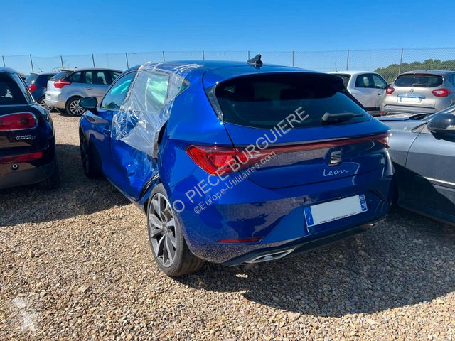 Véhicule utilitaire Seat Léon IV 1.4 e-TSi 150...