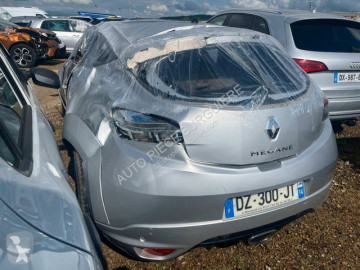 Voiture coupé Renault